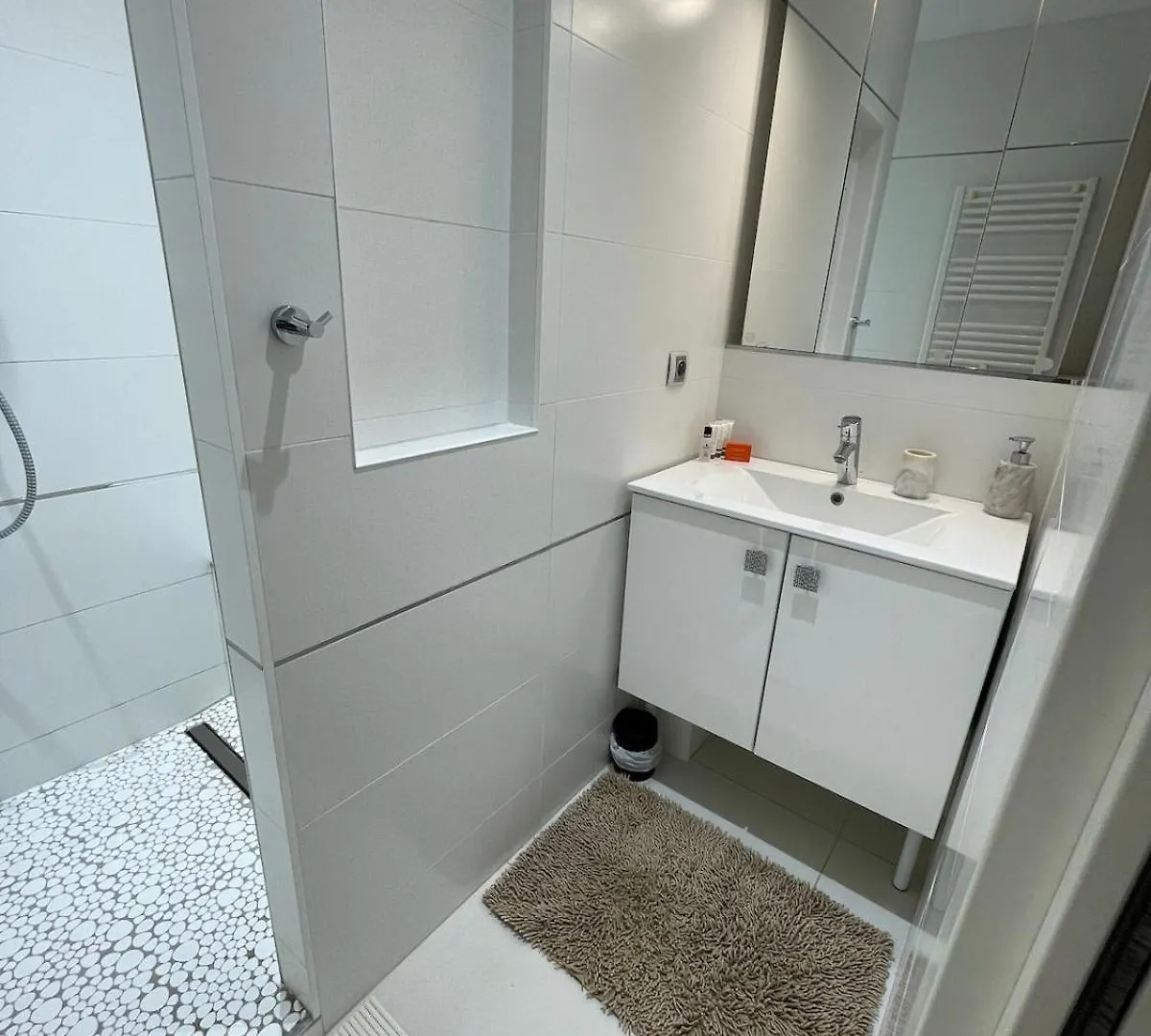 Apartment Charmant 2 Pieces Proche Croisette Cannes